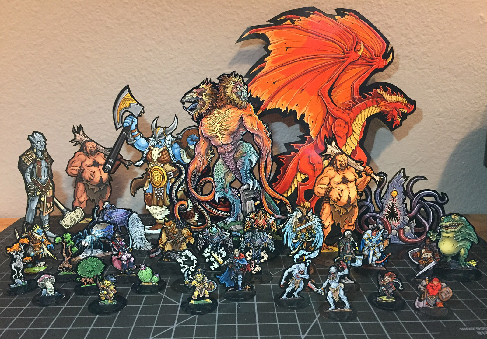 Oc] Free D&amp;amp;D Paper Miniature Resource : R/Dnd within Printable Paper Minis DND